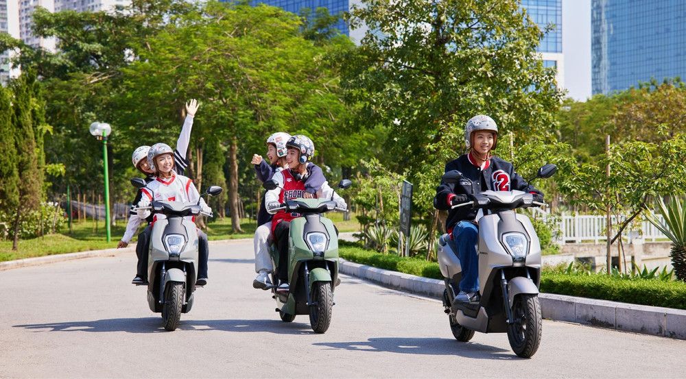 HONDA ICON e electric motorbike rental shop in Da Nang E-MOTO